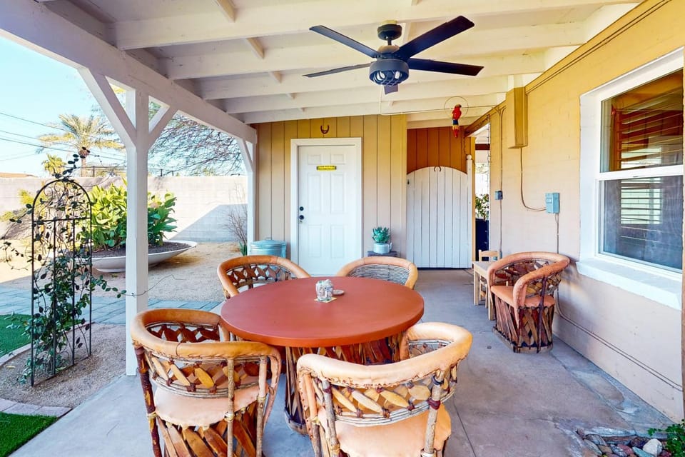 Suncatcher Haven House in Phoenix