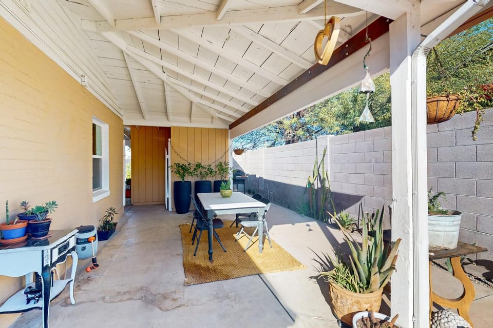 Suncatcher Haven House in Phoenix