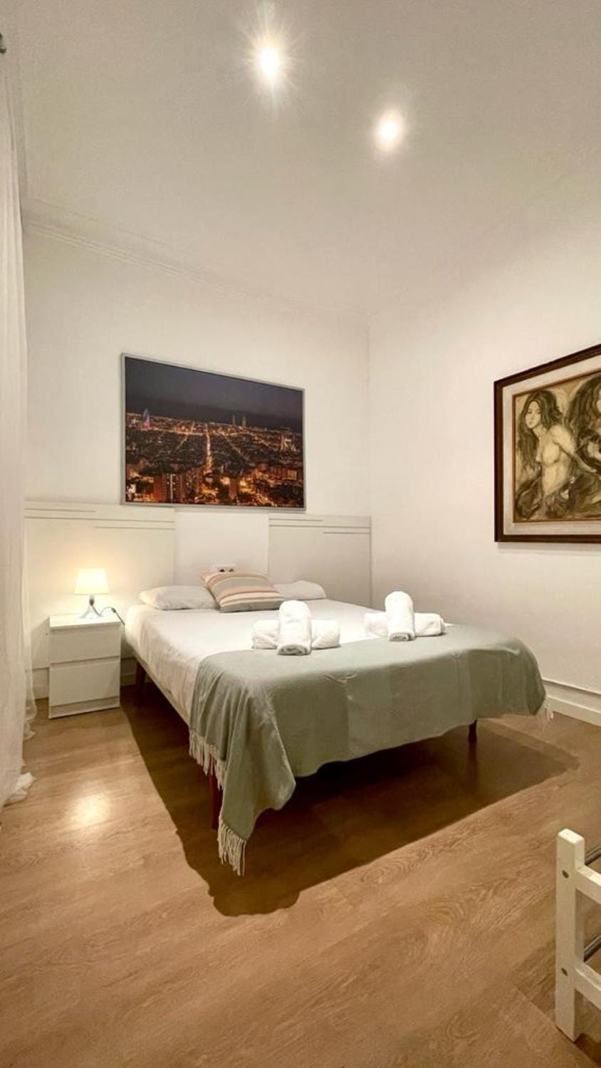 Bed, Bedroom