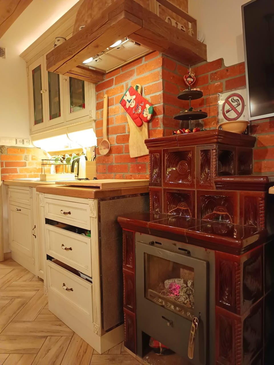 Studio Queen Alpine Apartment in Slovenia