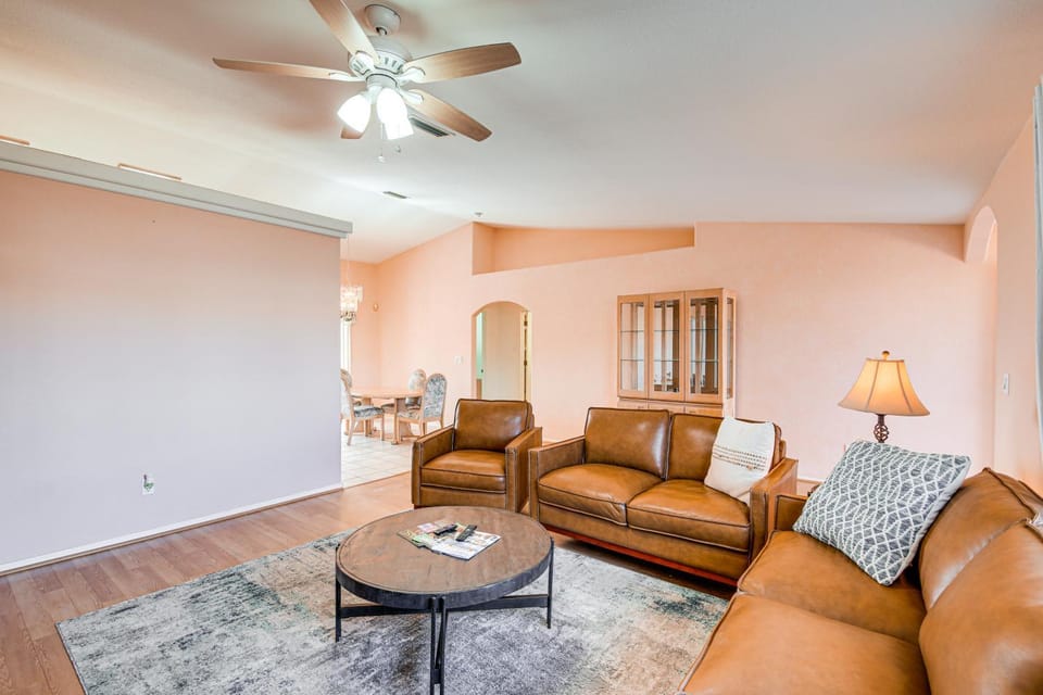 Hike, Boat, Golf & Unwind: Lake Havasu City Home! House in Lake Havasu City