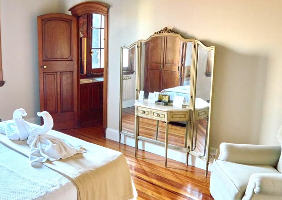 Bed, Photo of the whole room, Bedroom, towels, wardrobe