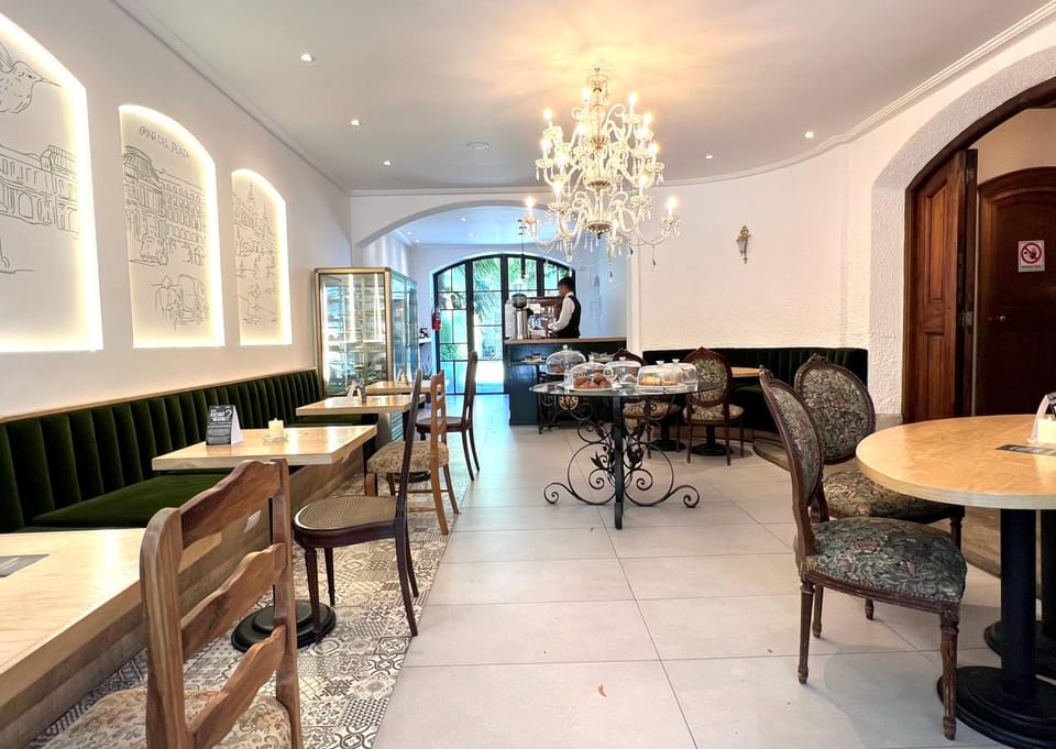 Restaurant/places to eat, Breakfast