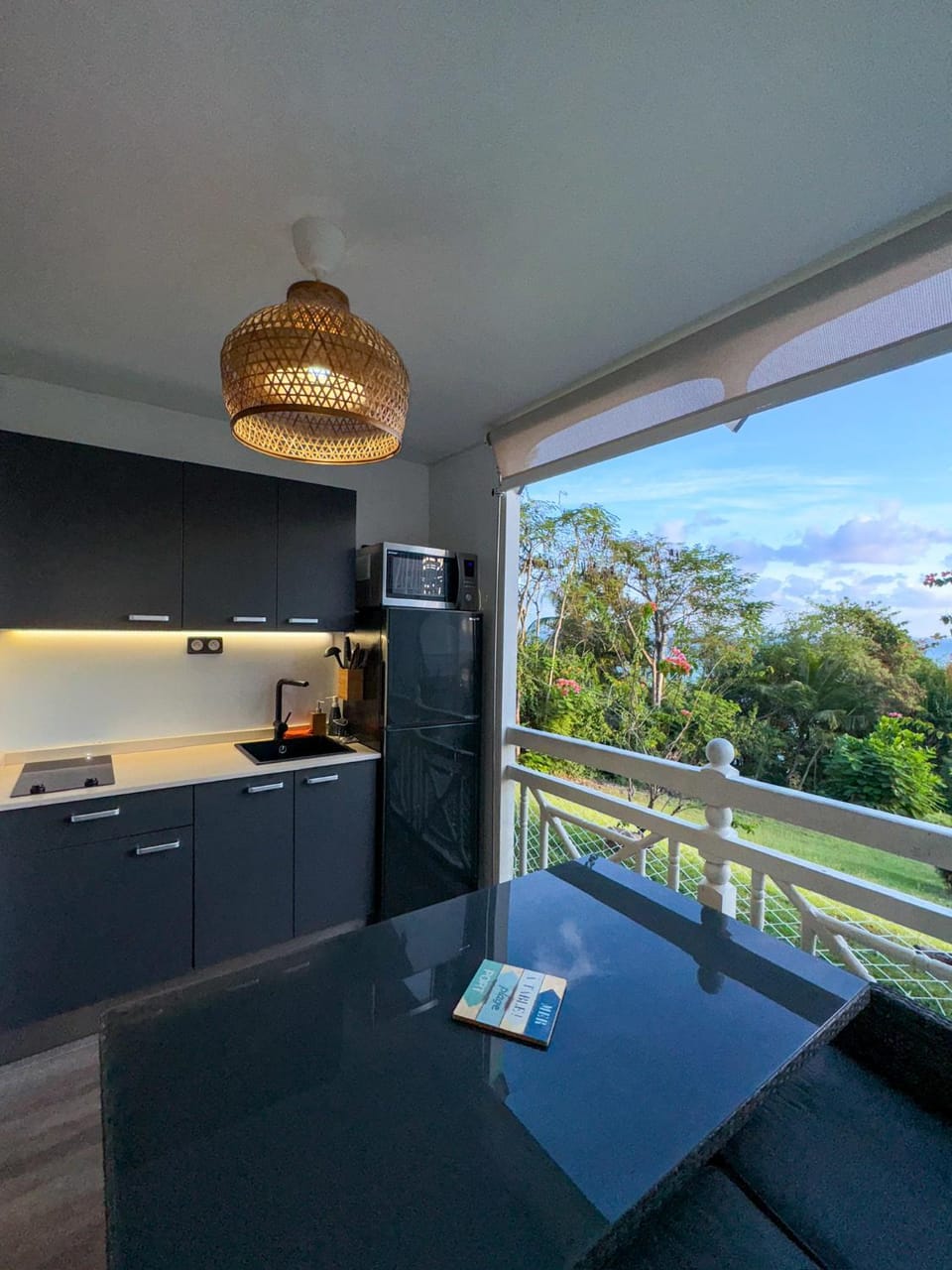 View (from property/room), Kitchen or kitchenette