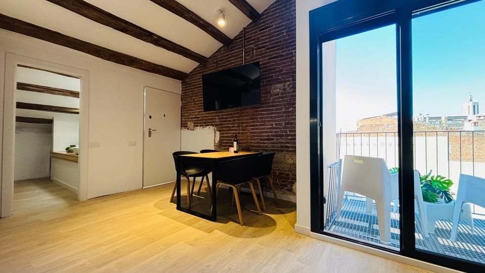 Balcony/Terrace, Dining area