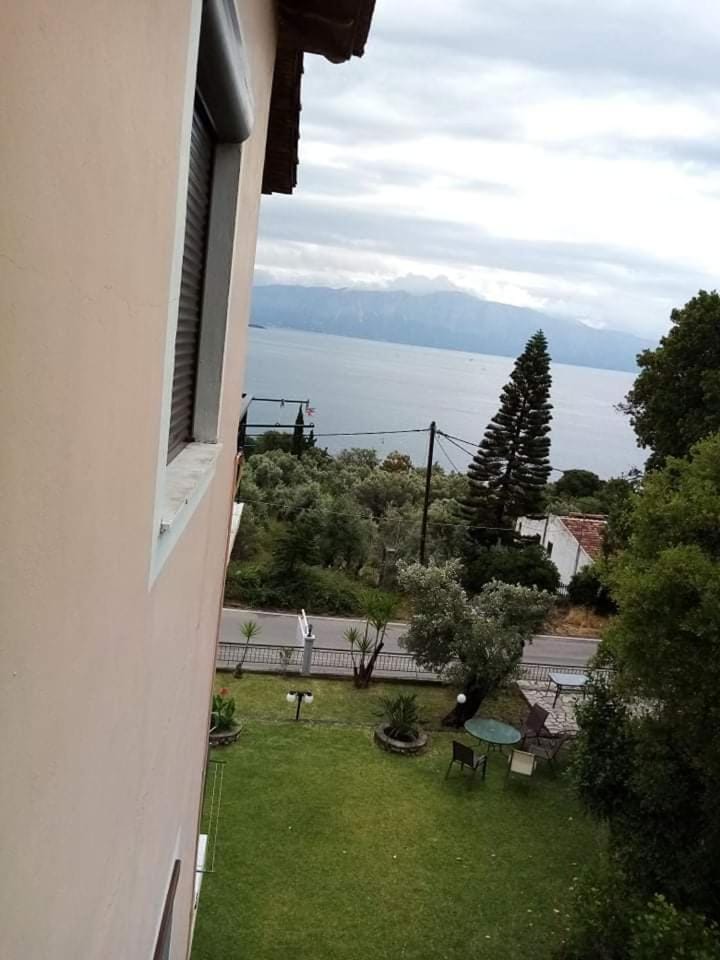 Garden view, Sea view