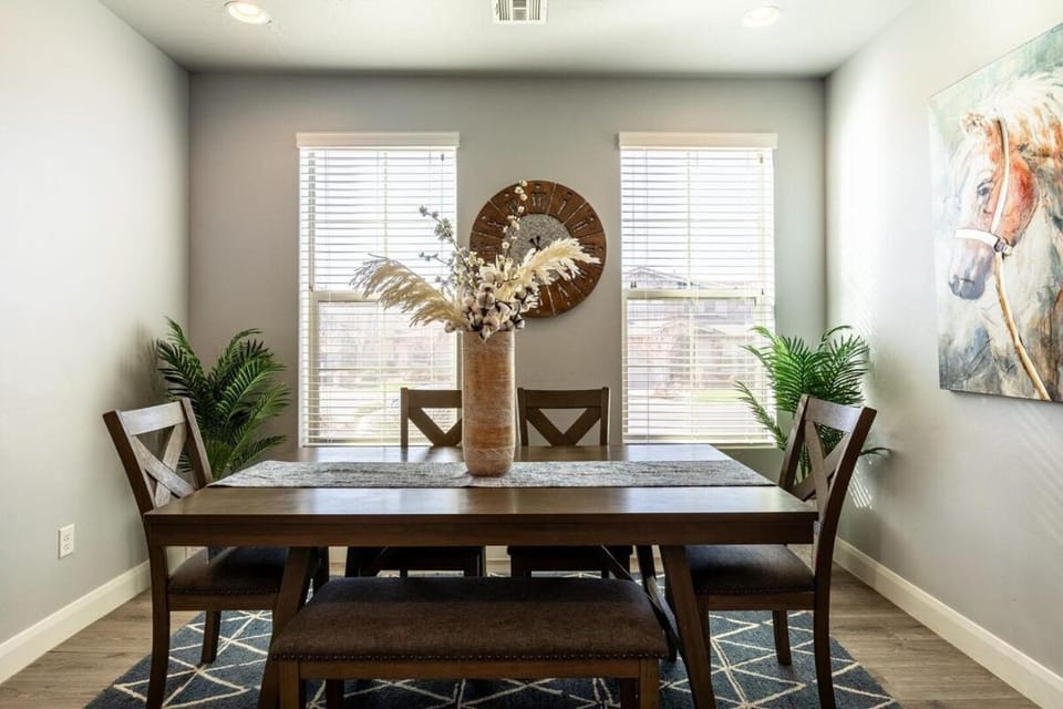 Beautiful Sun Villa at The Casitas Sienna Hills House in Washington