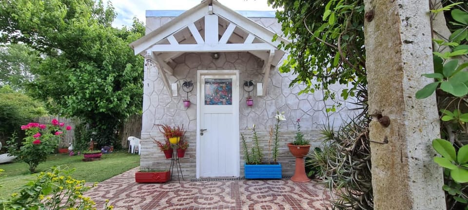 Pachamama House in Buenos Aires Province