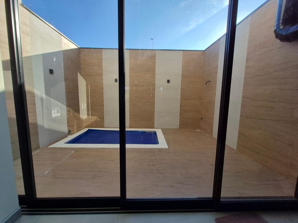 Sobrado geminado, 160 mt prainha House in São Francisco do Sul