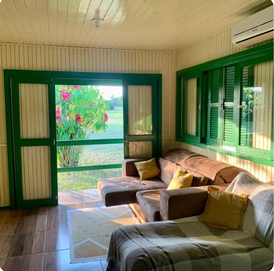 Patio, Garden, Living room, Garden view, air conditioner