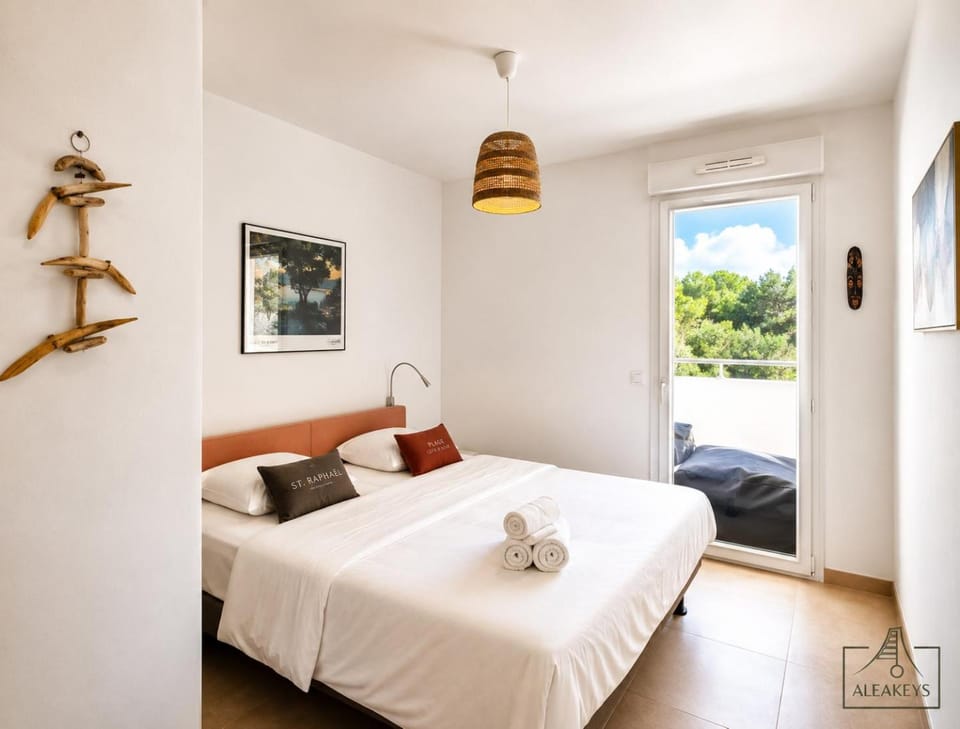 Le Coba Beach T3 à 450m plage, Grande Motte,clim, wifi, parking Apartment in La Grande-Motte