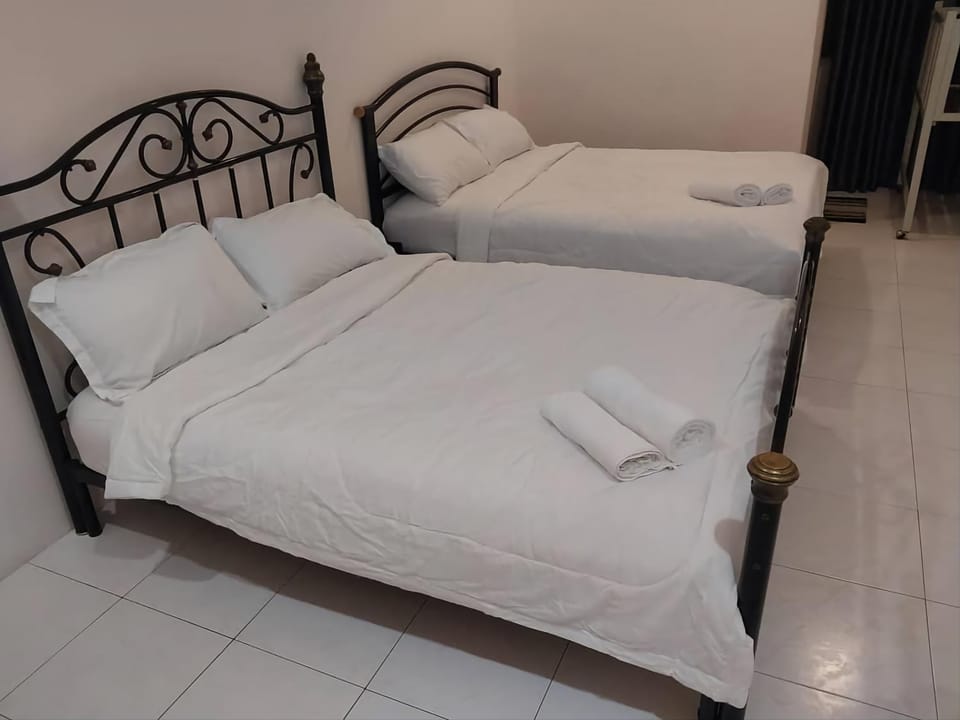 Comfy21 Homestay Ipoh near Sunway Tambun House in Ipoh