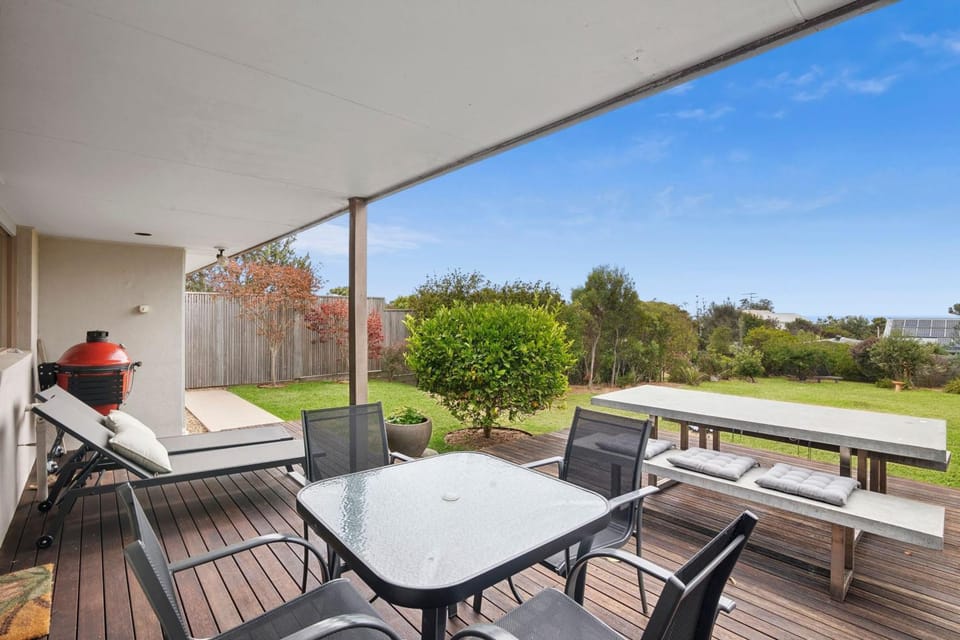 Surfside Serenity House in Anglesea