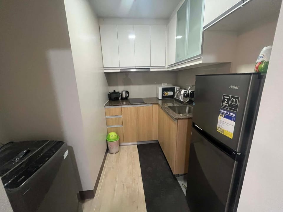 Gentry Manor 2 Beds fast WIFI Near Okada MOA NAIA 8E Apartment in Pasay