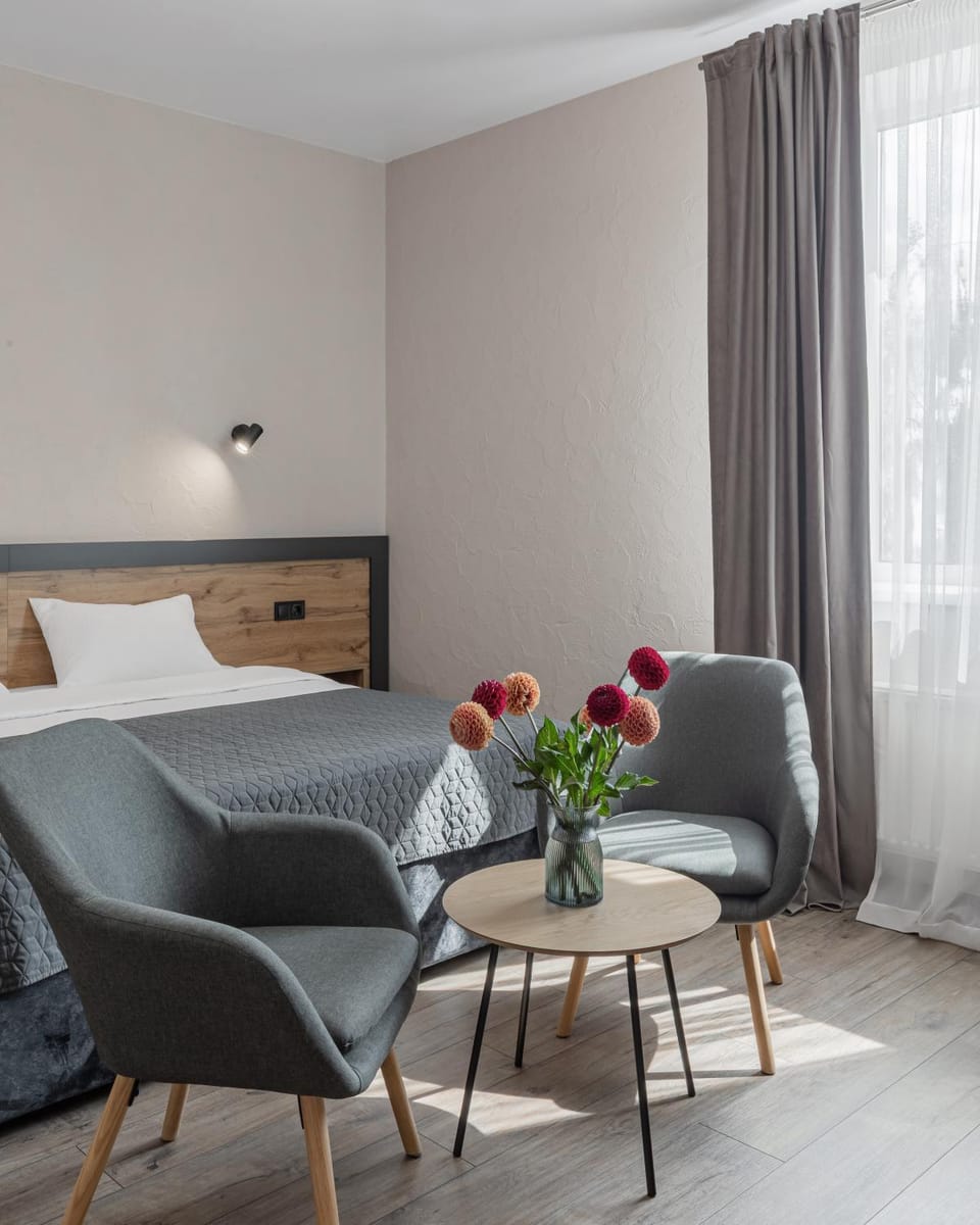 Bed, Photo of the whole room