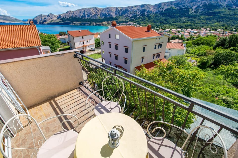 Balcony/Terrace, Mountain view, Sea view