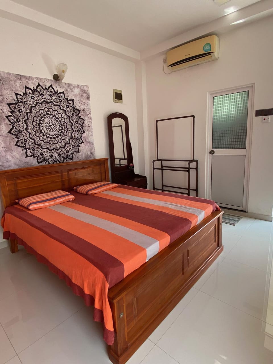 Sunway Residence Bed and Breakfast in Kamburugamuwa