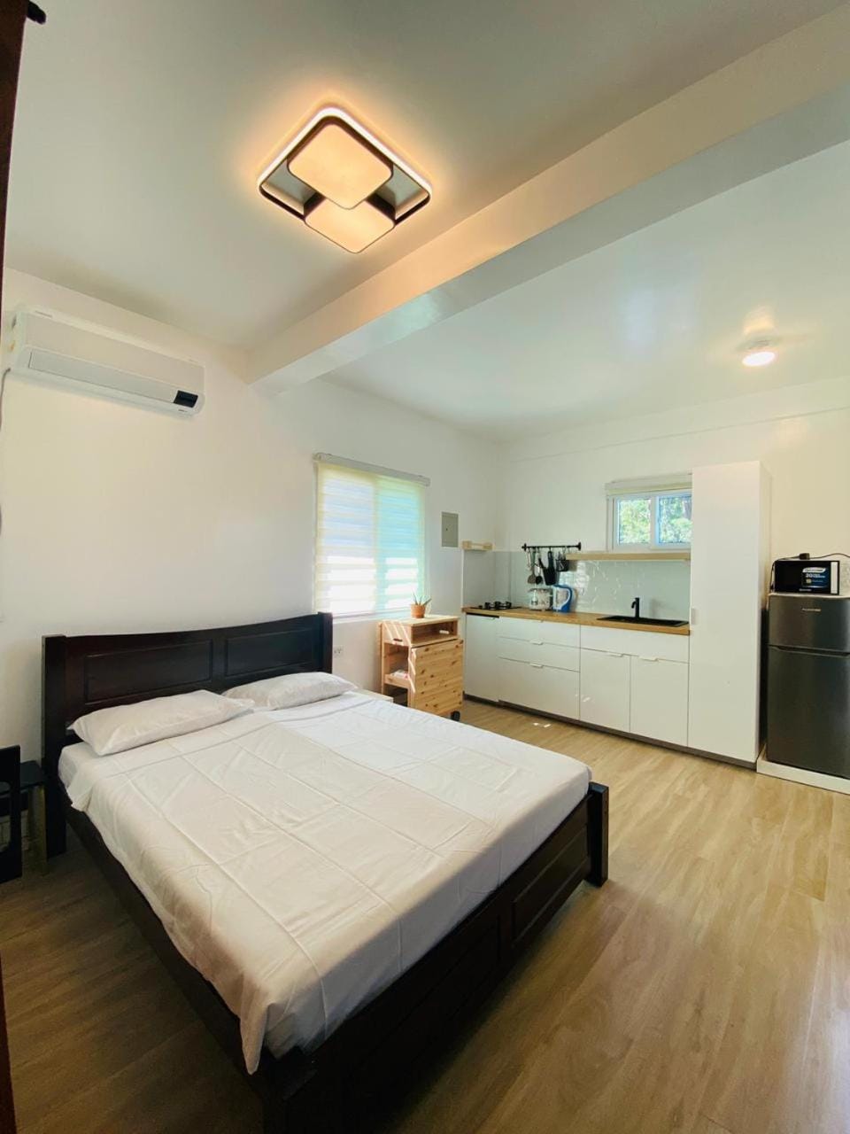 Kitchen or kitchenette, Photo of the whole room, Bedroom