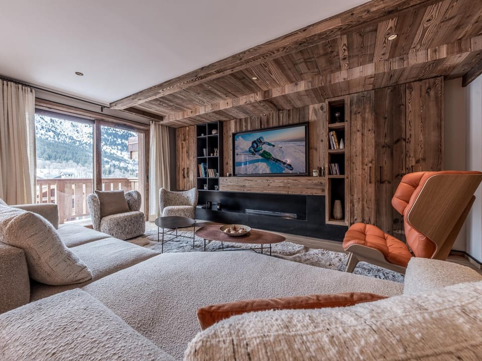 Appartement de luxe, 3 chambres, cheminée, conciergerie 5*, ski room, non-fumeur - FR-1-613-124 Apartment in Les Allues