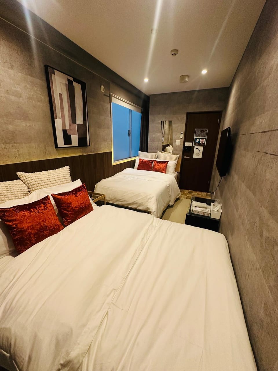e-hostel 心斎橋 Apartment hotel in Osaka