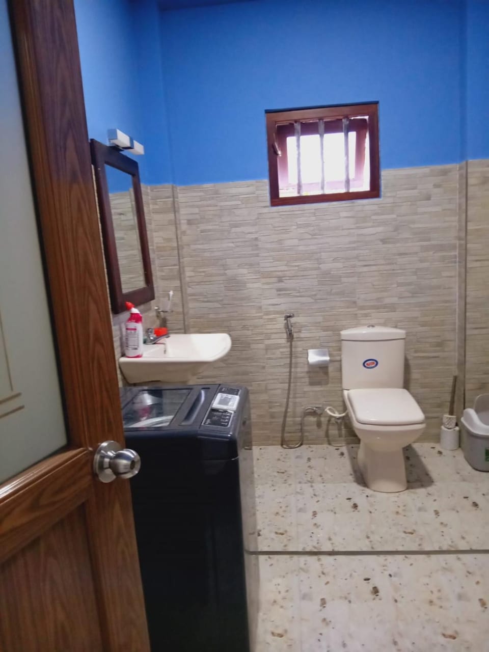 Toilet, Bathroom