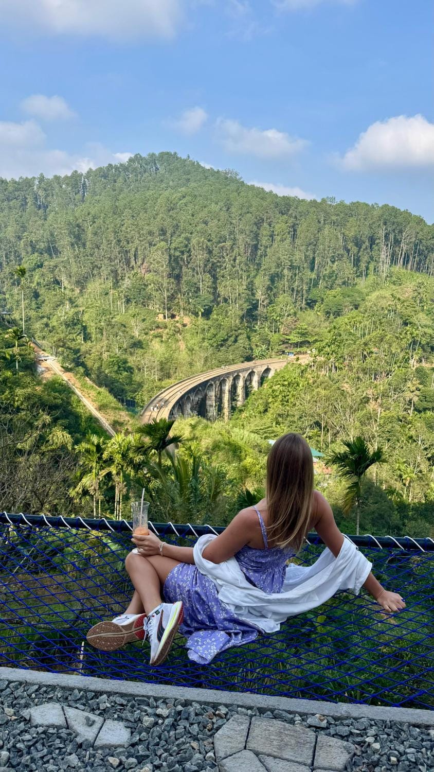 Hobbit Hole Hideaway Bed and Breakfast in Uva Province, Sri Lanka