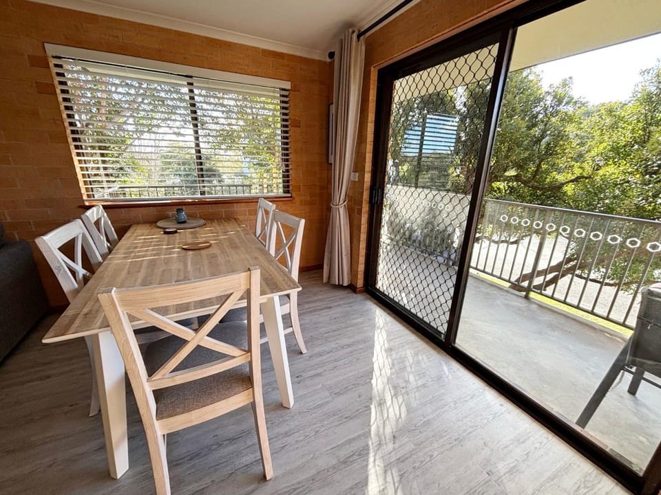 Deck 5 Apartment in South West Rocks