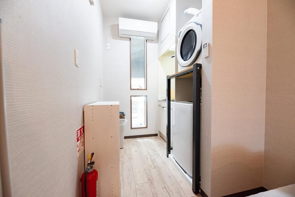 washing machine, dryer, air conditioner, air conditioner
