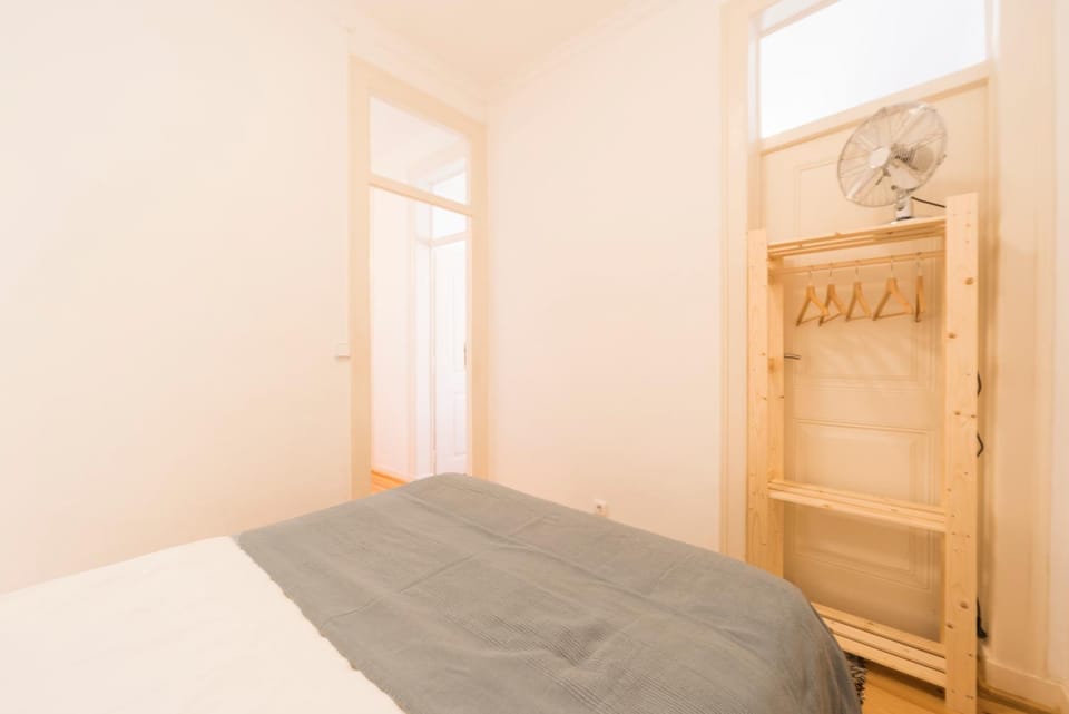 Bed, Bedroom, wardrobe