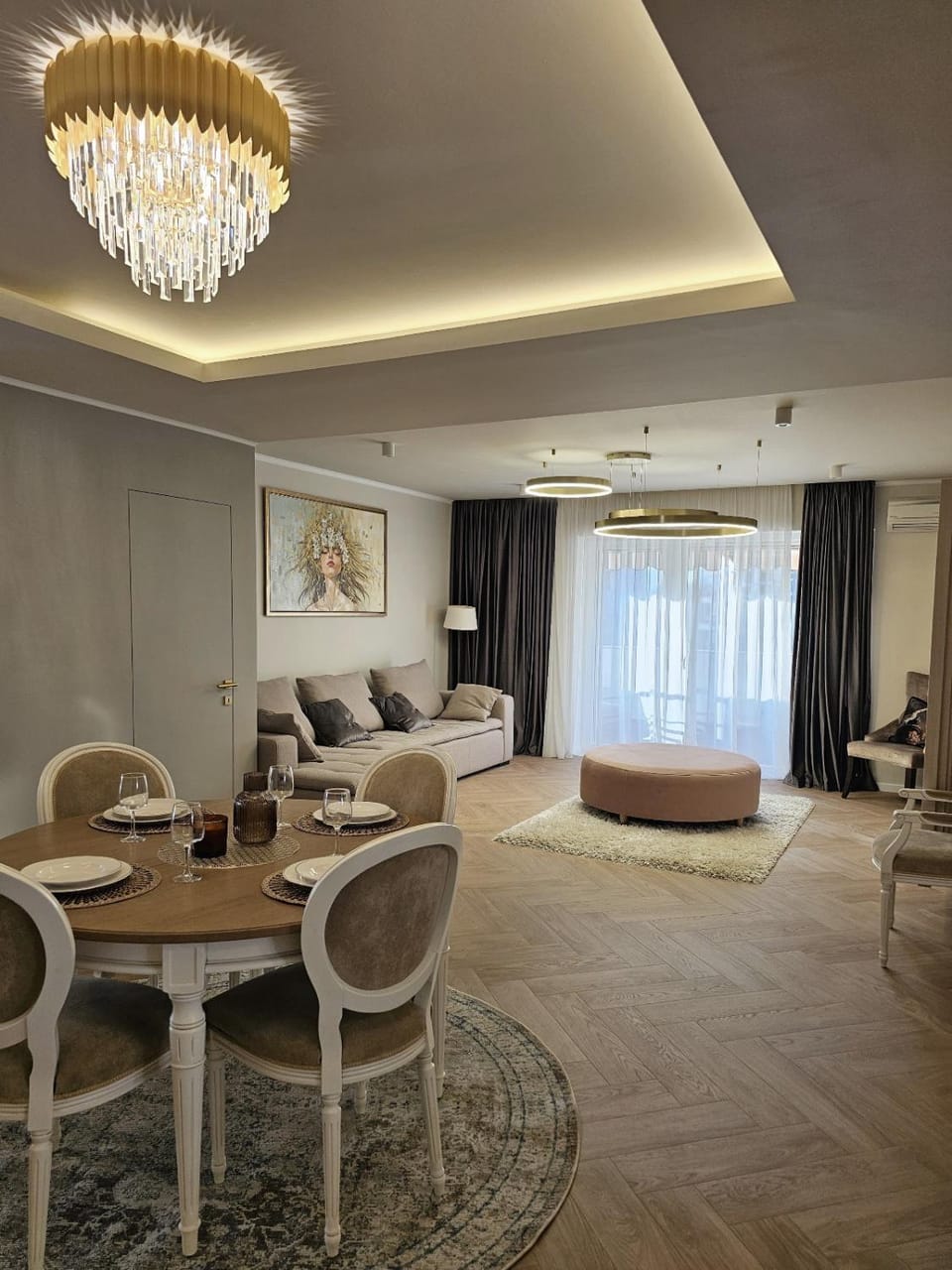 Warm&Inviting Herastrau Apart Apartment in Bucharest