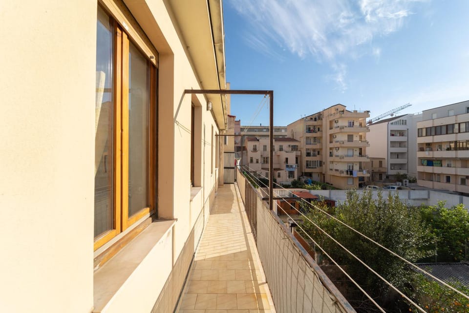 Property building, Day, View (from property/room), Balcony/Terrace, City view