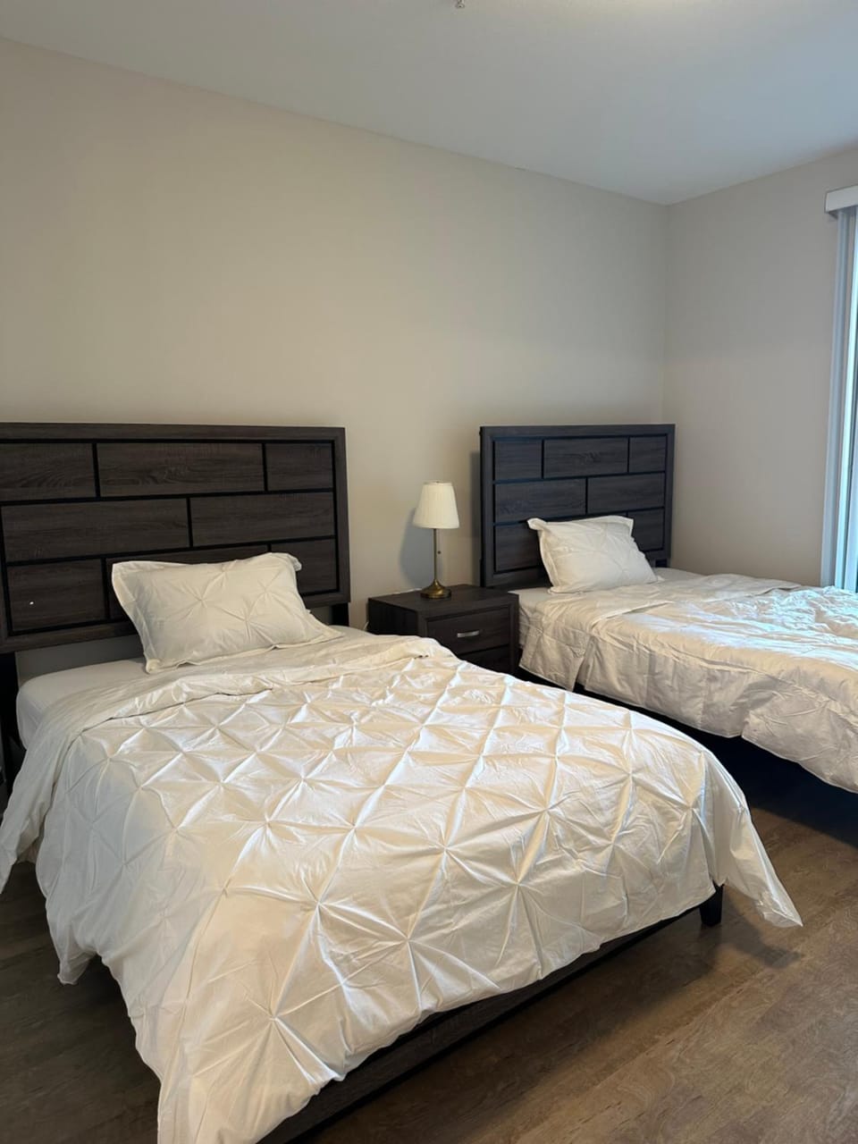 Avalon Wilshire Apartment in San Fernando Valley