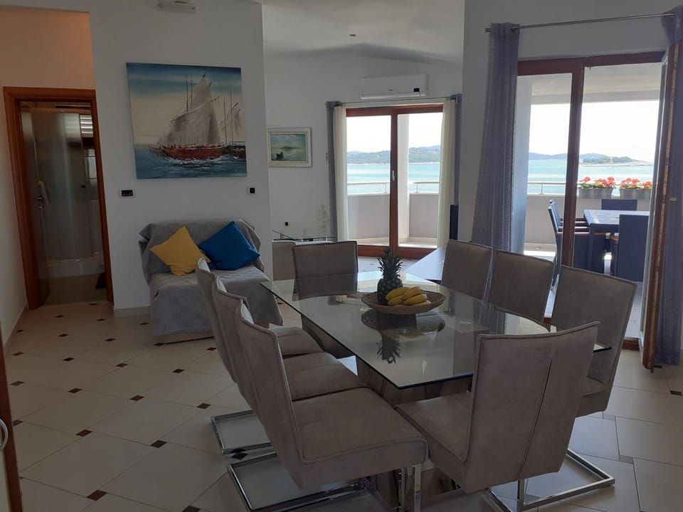 Seating area, On site, Sea view