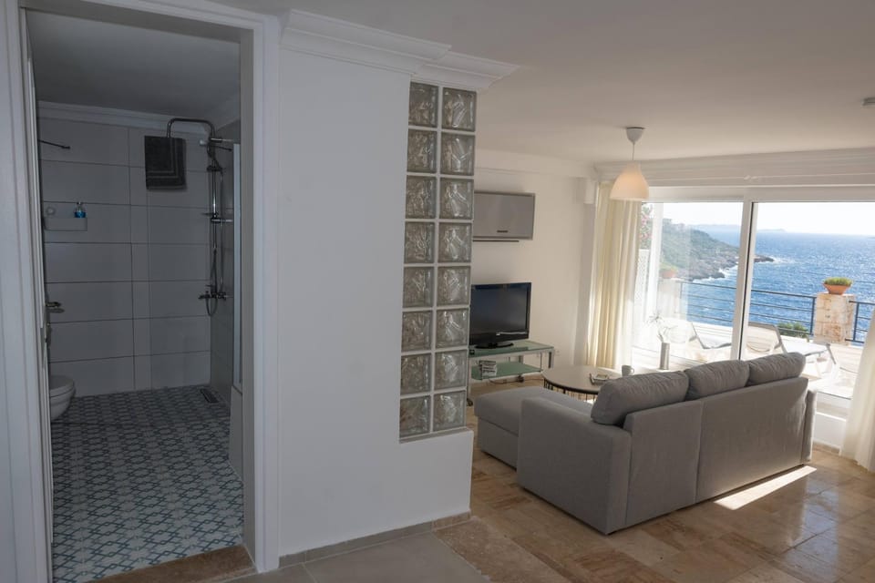 Monix Homes-Villa Deniz - Stunning Seaview Villa in Antalya Province