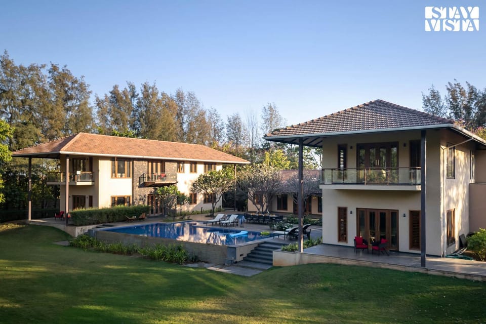 Garden, Swimming pool