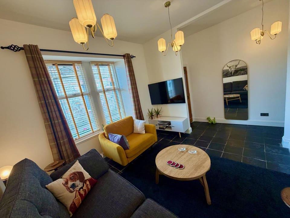 Property building, Living room