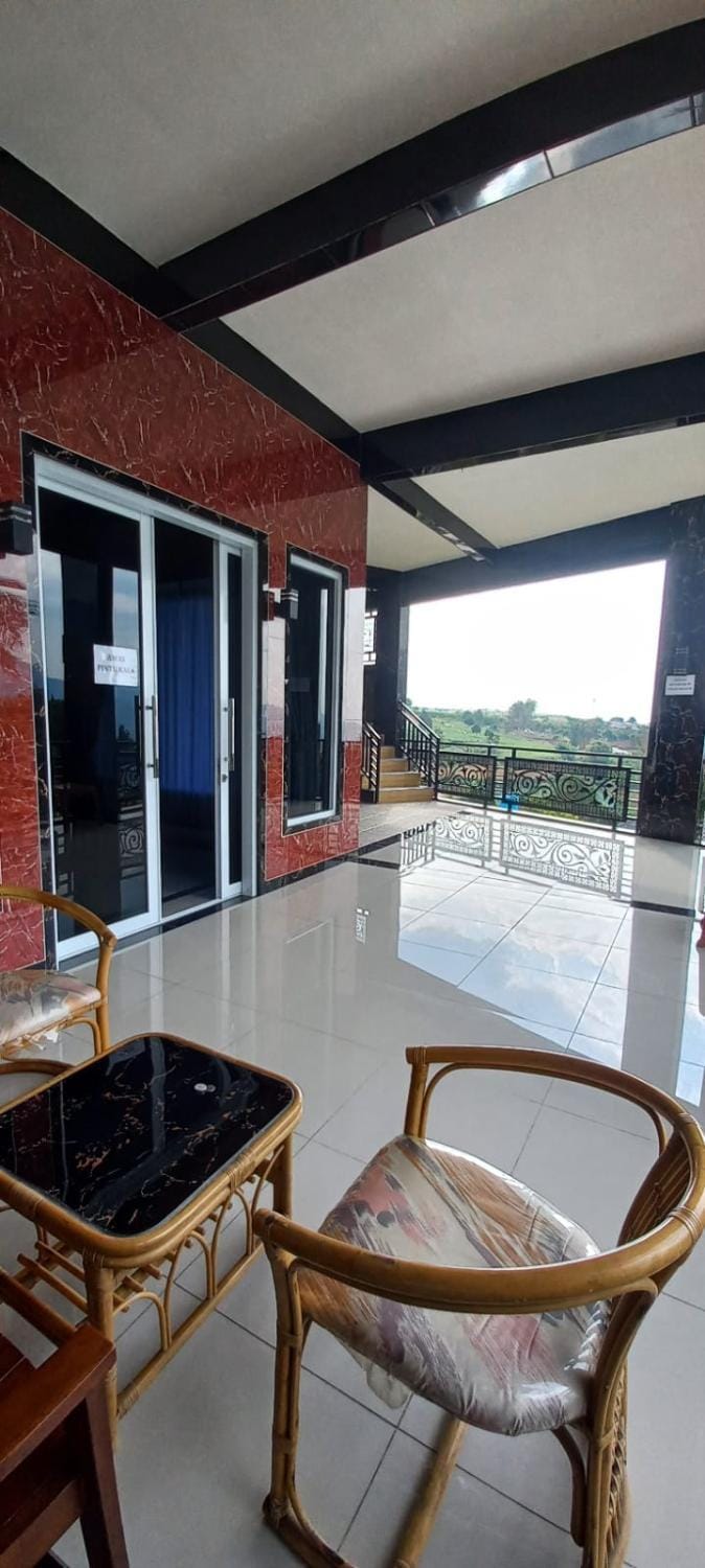 Nesya 2 Villa in Cisarua