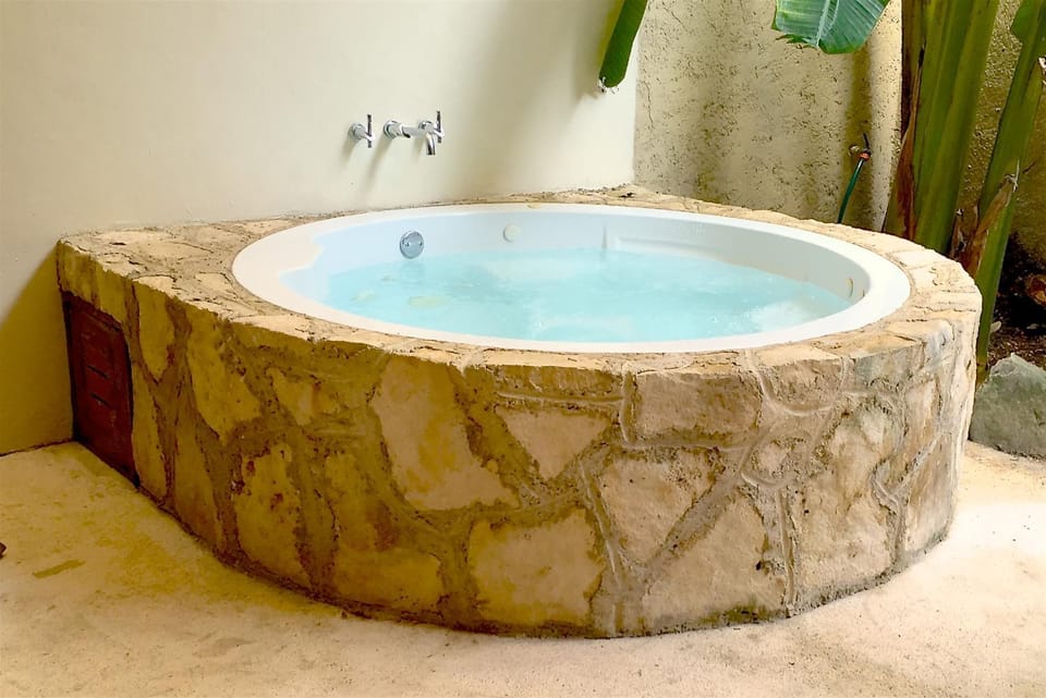 Hot Tub, Hot Tub, Balcony/Terrace