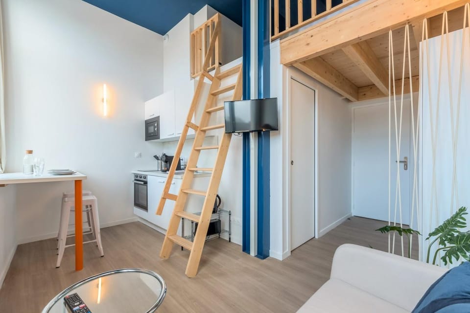 Studio pour deux personnes en mezzanine Apartment in Villeneuve-d'Ascq