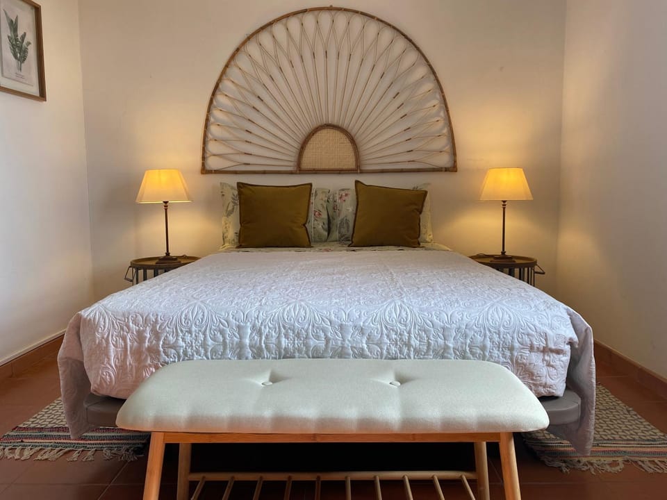 Property building, Photo of the whole room, Bedroom