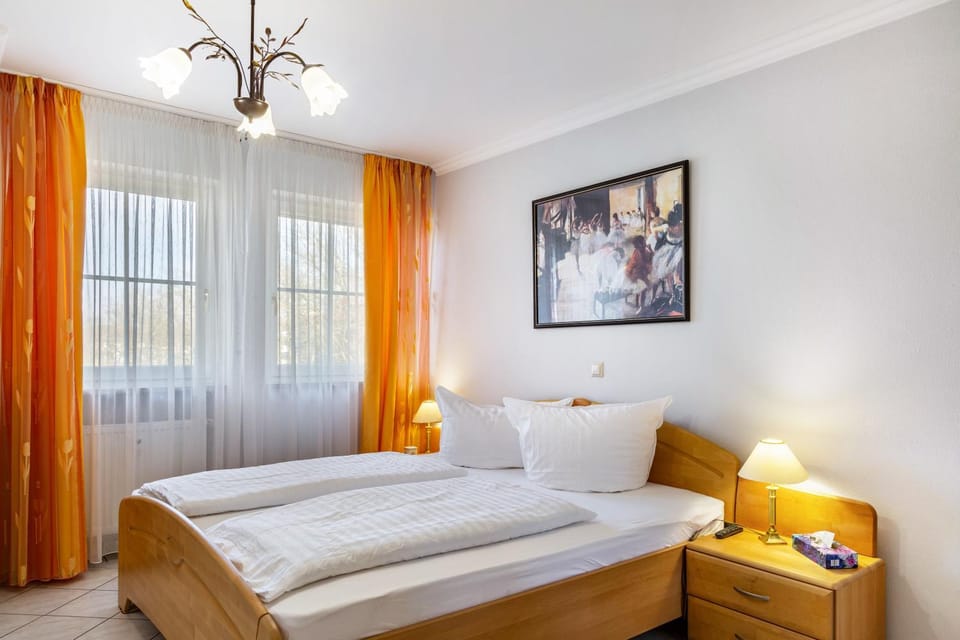 Living room, Bedroom