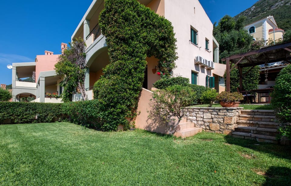 Property building, Garden