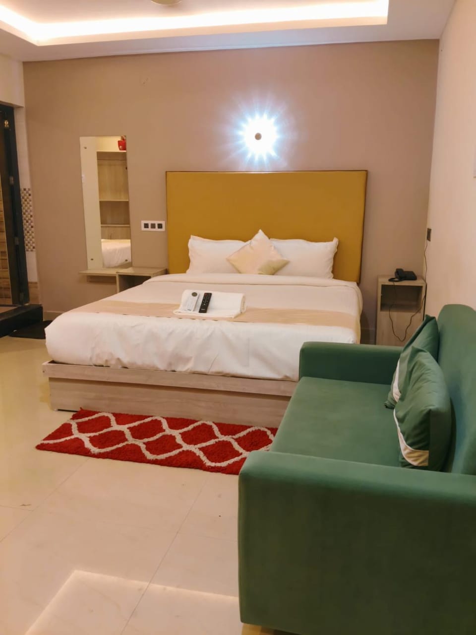 Hotel HK Regency Hotel in India