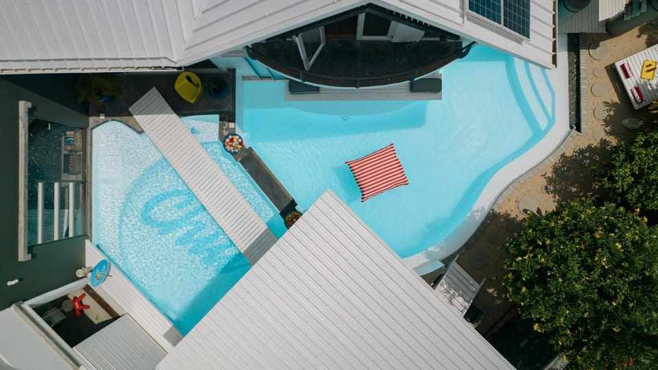 Day, Pool view, Swimming pool, sunbed