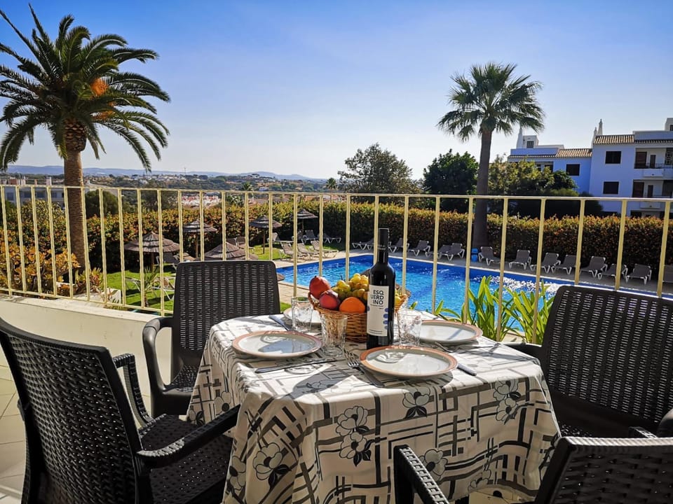 Off site, Day, Balcony/Terrace, Decorative detail, Autumn, Pool view, Sunrise
