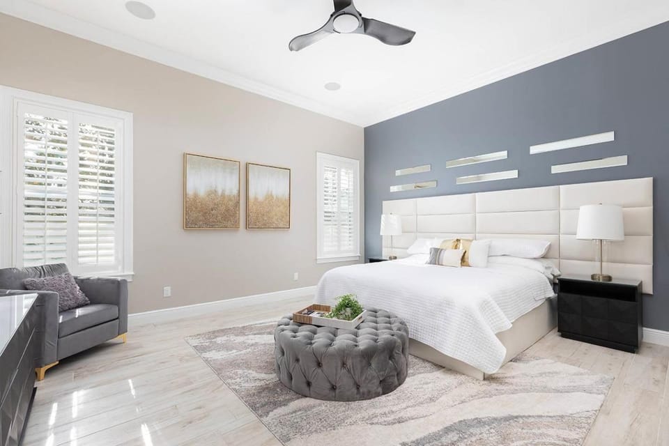 Bed, Photo of the whole room