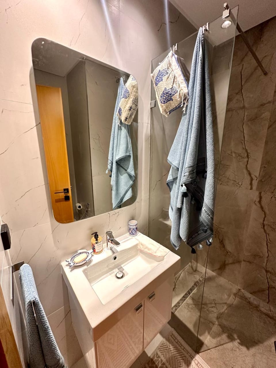 Confort & Charme à la Tunisienne au Centre-ville Apartment in Tunis