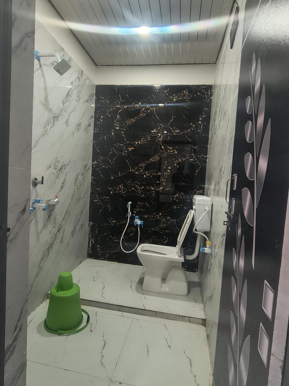 Hotel Janki Niwas - बाबा बैद्यनाथ मंदिर के निकट Hotel in India