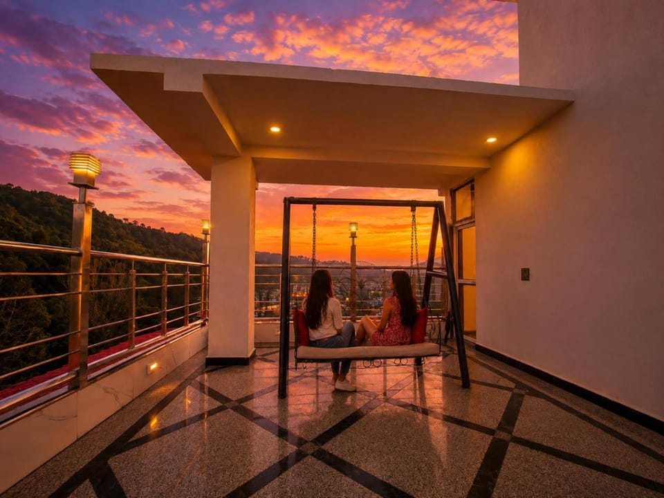 Natural landscape, View (from property/room), Balcony/Terrace, Mountain view, group of guests