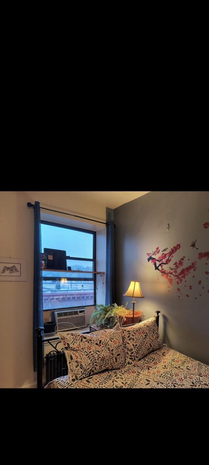 My apartment Vacation rental in Harlem